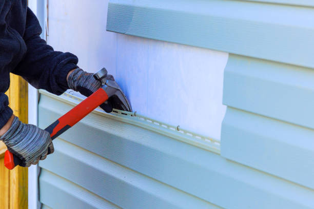 Reliable Emergency Siding Repair contractor in Williston, FL by Squared Siding